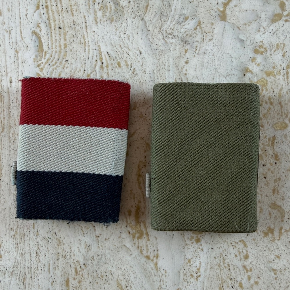 2 TGT elastic credit card band holders